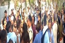 छत्तीसगढ़: भिलाई में अटल बिहारी वाजपेयी की प्रतिमा लगाने पर भाजपा-कांग्रेसी भिड़े, पथराव में IPS अफसर घायल