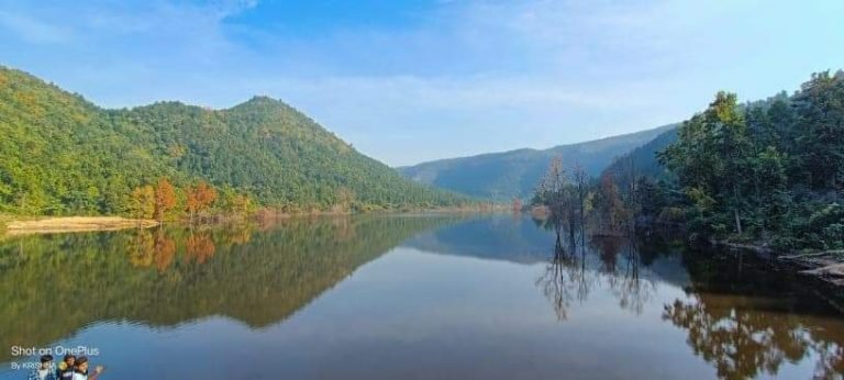 नरवा विकास अंतर्गत बनाया गया खोखनिया नाला बांध से सात गांव हो रहे सिंचित