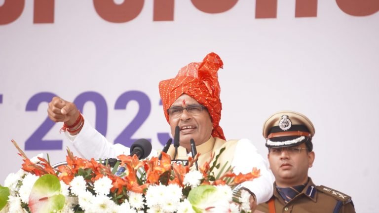 जबलपुर में मुख्यमंत्री ने बताई विकास की कहानी, आंकड़ों की जुबानी