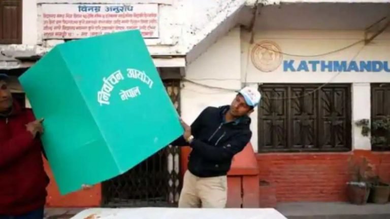 danger looming over Prachanda government Nepali Congress candidate Paudel got support of 8 parties | Presidential Election: प्रचंड सरकार पर मंडरा रहा है खतरा! नेपाली कांग्रेस के उम्मीदवार पौडेल को मिला 8 दलों का समर्थन