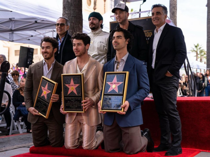 जोनस ब्रदर्स की जिंदगी का बेहद खास दिन