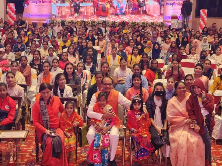 प्रदेश में महिला सशक्तिकरण का नया युग शुरू हुआ, नेतृत्व करेंगी बेटियाँ