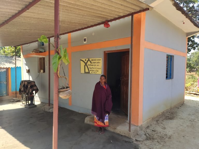 बदलता दन्तेवाड़ा, नई तस्वीर : प्रधानमंत्री आवास योजना से मिली कच्ची छत को पक्का आशियाना