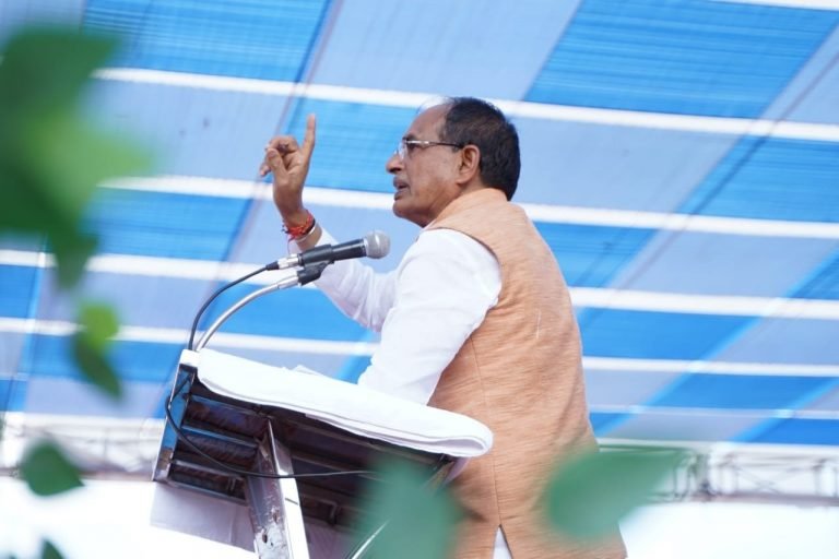 स्कूलों में पढ़ाया जाएगा रानी अवंतिबाई, राजा शंकर शाह-रघुनाथ शाह का पाठ : शिवराज सिंह चौहान