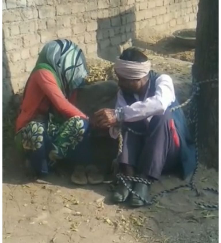 लड़की लेकर भागा लड़का, दो ​दिन पेड़ में बांधा, बेरहमी से की पिटाई, फांसी पर टांगा