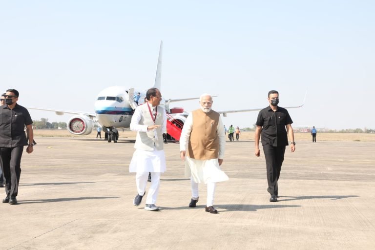 सैन्य कांफ्रेंस में शामिल होने प्रधानमंत्री नरेंद्र मोदी आए भोपाल