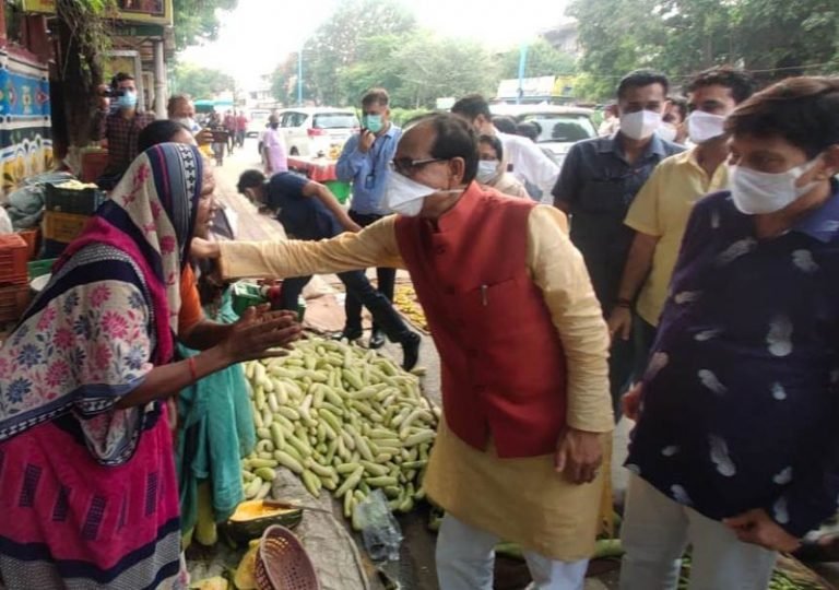 स्ट्रीट वेंडर को ऋण देने में लगातार 3 साल से नंबर-1 है मध्य प्रदेश