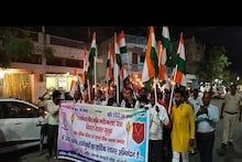 अहीर रेजिमेंट की मांग को लेकर पूर्व सैनिकों ने थामी मशाल, यादव समाज के लोग भी सड़क पर निकले