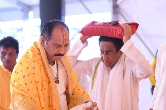 pandit Pradeep Mishra Katha in Chhindwara