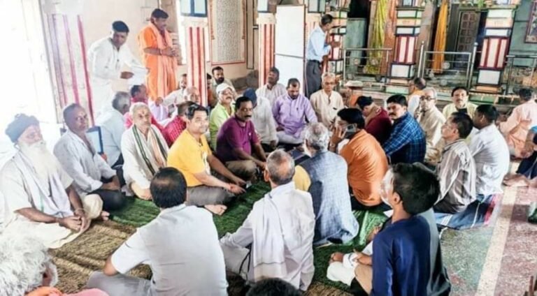 जल विहार की तैयारी , बैठक कर बनाई रुप-रेखा, सड़कों की मरम्मत कराने की उठाई मांग