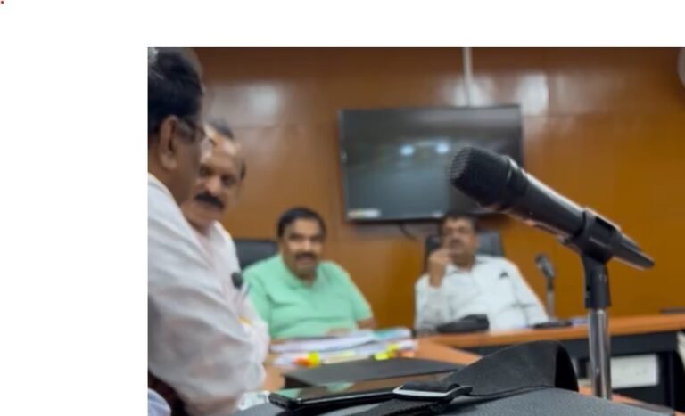 Minister Mahendra Singh Sisodia OSD Brijendra Shrivastava