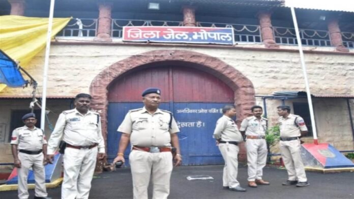 Vote Counting in Bhopal Vote Counting in Bhopal