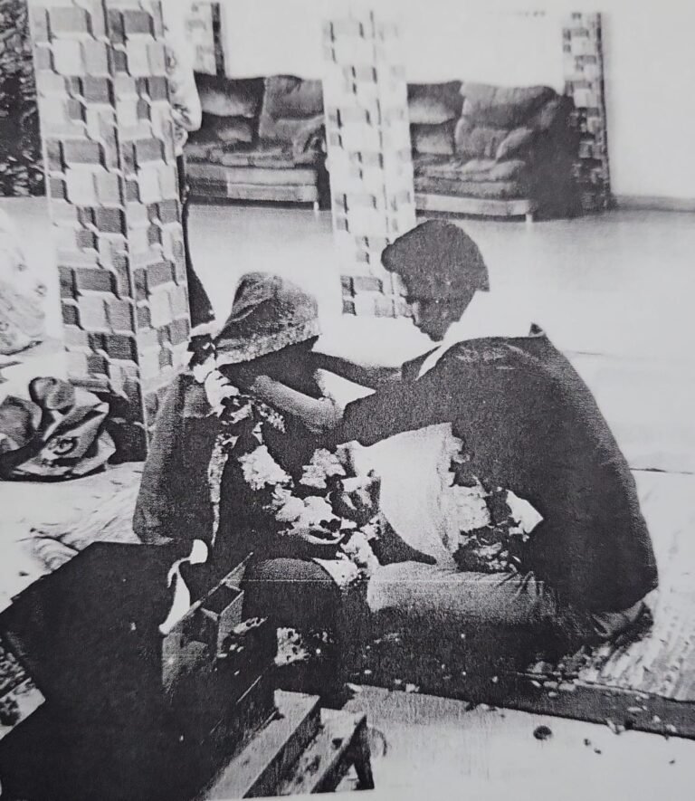 इन्दौर कोर्ट का अनोखा फैंसला, पत्नी को पति को देना होगा भरण पोषण के लिए ₹5000  प्रतिमाह।