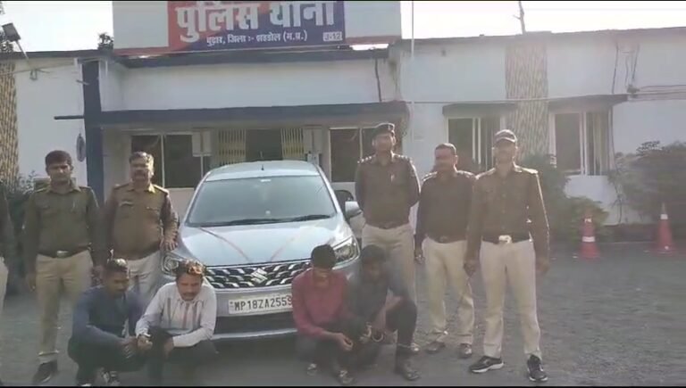 10 किलो गांजा की तस्करी कर रहे 4 आरोपी गिरफ्तार।