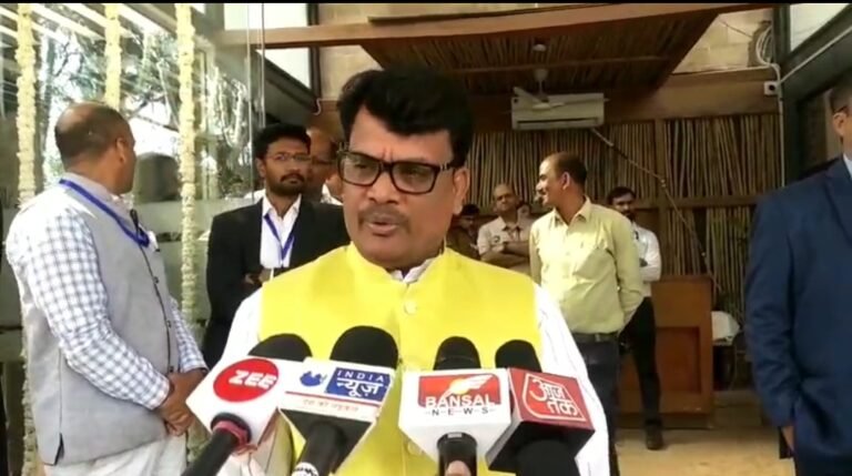 सफारी की अनुमति के लिए वन विभाग जल्द ही जाएगा सुप्रीमकोर्ट।