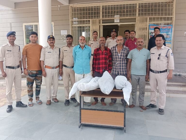 4 आरोपियों से 10 किलो हरा गांजा बरामद, बाहरी पुलिस ने की कार्यवाई।