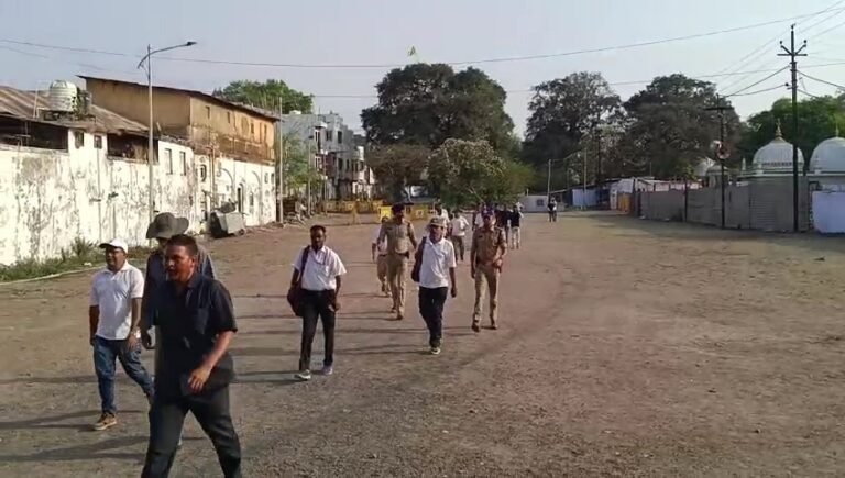 हाई कोर्ट के निर्देश के बाद से जारी भोजशाला सर्वे के काम में आई तेजी , हिंदू संगठन के चेहरे खिले