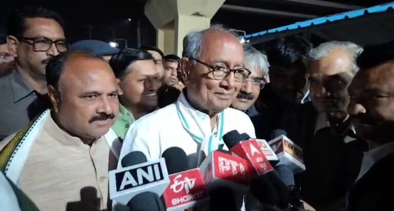 मध्य प्रदेश के पूर्व मुख्यमंत्री दिग्विजय सिंह पहुंचे मुरैना भारत जोड़ो न्याय यात्रा की तैयारियों का लिया जायजा।