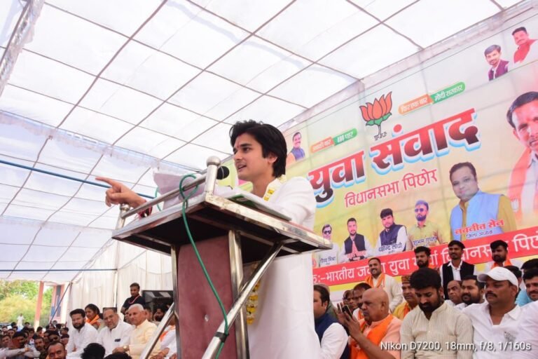 ग्वालियर-शिवपुरी केंद्रीय मंत्री ज्योतिरादित्य सिंधिया के बेटे आर्यमन सिंधिया ने शुरू किया पिता के लिए चुनावी अभियान।