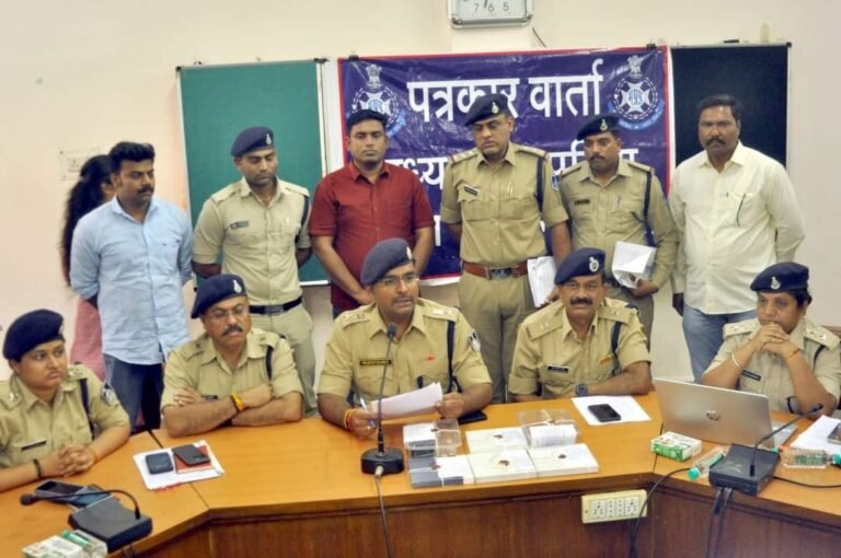 फिल्पकार्ट के पार्सल ले उड़े अंतरर्राज्यीय बदमाश मथुरा उत्तरप्रदेश से गिरफ्तार।