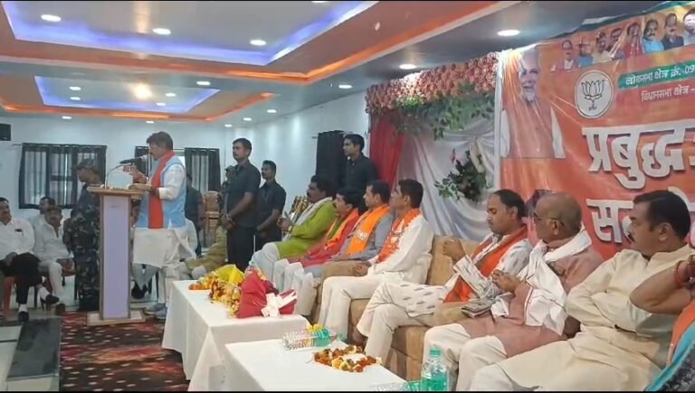 आज सम्पूर्ण विश्व मे मोदी-मोदी का नारा की गूंज 140 करोड़ लोगो का सम्मान का नारा है – कैलाश विजयवर्गीय