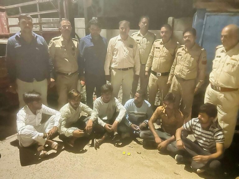 मादक पदार्थ की तस्करी  करने वाले आरोपियों पर पुलिस की सर्जिकल स्ट्राइक