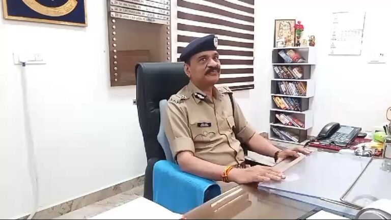 चुनाव ड्यूटी में गए महिला ASI और सिपाही 6 दिन रहे लापता, आईजी ने किया सस्पेंड।