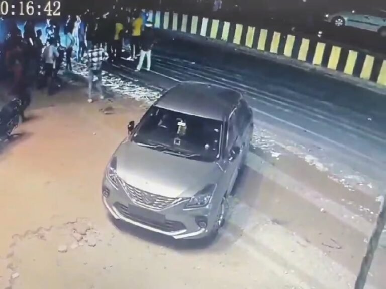 दोस्त को झूठे केस में फसाने की साजिश सीसीटीवी कैमरे में क़ैद,