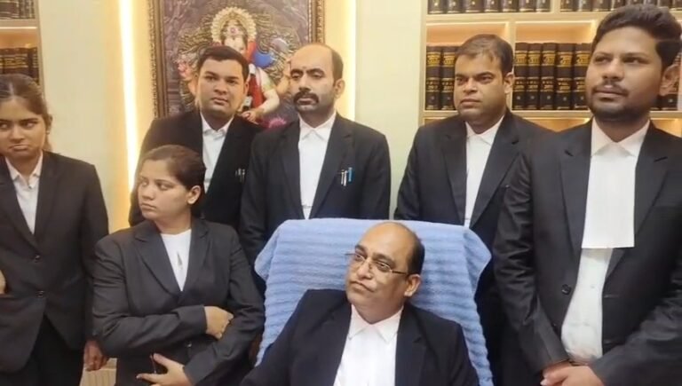 बिजनेस डेवलपर हेमंत पाल सुसाइड मामले में कोर्ट ने आत्महत्या के प्रति उकसाने वाले मामले में जिन लोगों के खिलाफ पुलिस ने प्रकरण दर्ज किया था उस प्रकरण को निरस्त कर