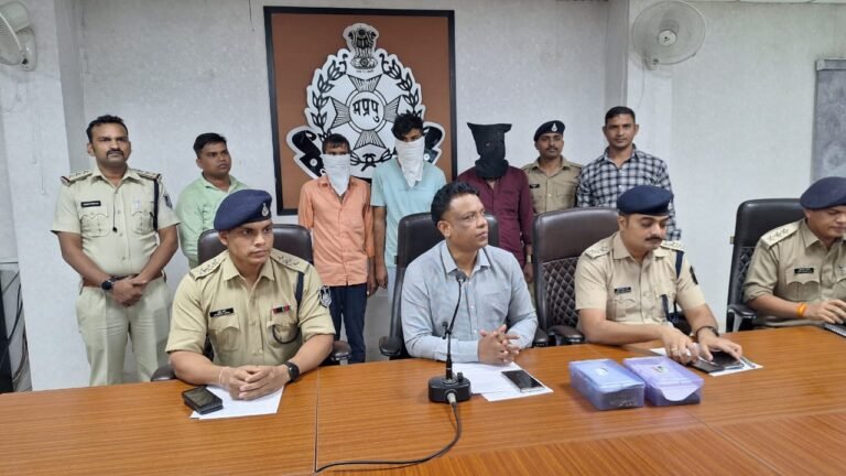 प्रेमी ने ली प्रेमिका की जान 3500 हजार रुपए को लेकर ली जान।