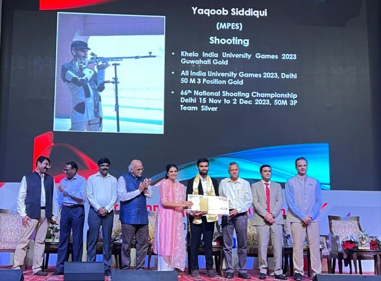 राष्ट्रीय स्तर के रायफल शूटर याकूब अहमद सिद्दीक़ी को किया गया सम्मानित।