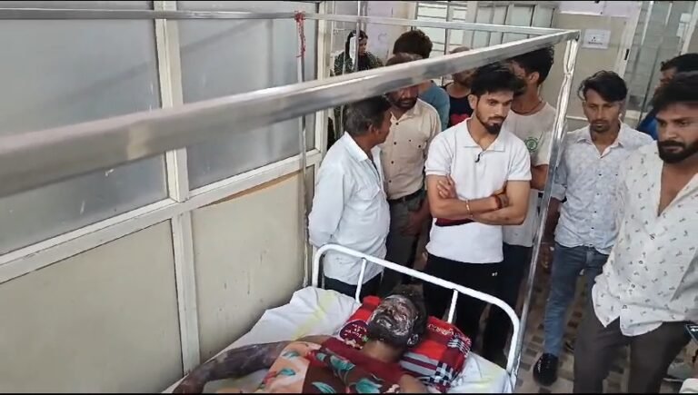 केमिकल प्रोडक्शन यूनिट मिक्सिंग के दौरान ब्लास्ट,चार कर्मचारी झूलसे