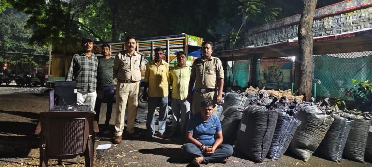 नीमच पुलिस की ड्रग माफियाओं के खिलाफ बड़ी कार्रवाई- 96 लाख रुपये से अधिक कीमत का डोडा चूरा पकड़ा।