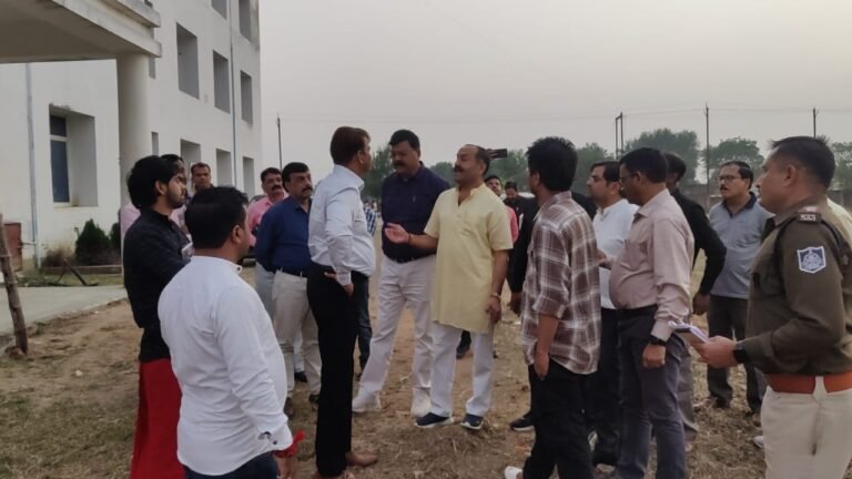 हिंदू सनातन पैदल यात्रा को लेकर प्रशासनिक अधिकारियों ने किया यात्रा रूट का निरीक्षण..