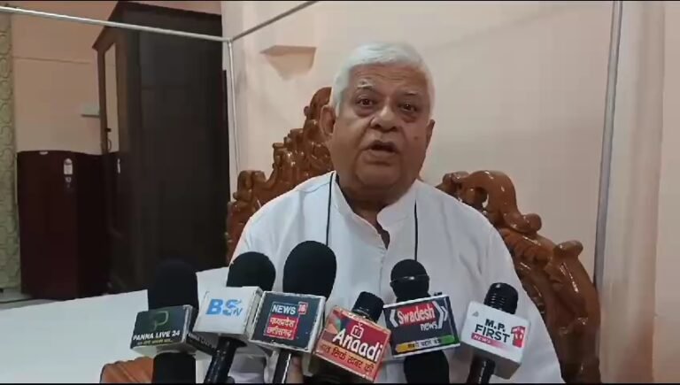 पन्ना पहुंचे पूर्व मंत्री राजा पटेरिया ने भाजपा को घेरा कहा देश व प्रदेश में भाजपा सरकार पूरी तरह विफल।