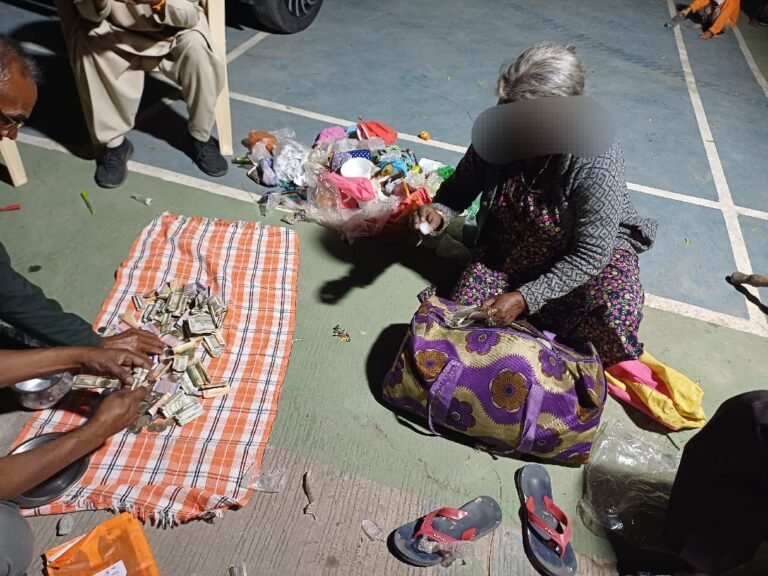 इंदौर में फिर मिले भिक्षुक के पास हजारों रुपए