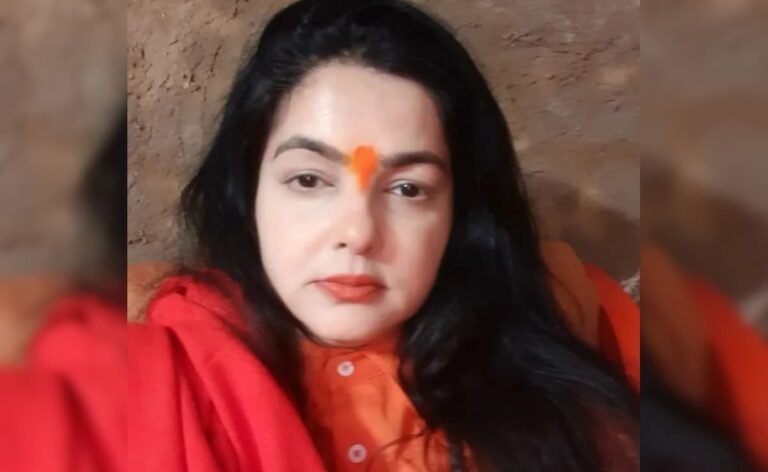 Mamta Kulkarni News: महाकुंभ में किन्नर अखाड़े की महामंडलेश्वर बनने जा रहीं ममता कुलकर्णी, खुद करेंगी अपना पिंडदान