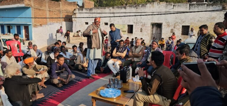 सामाजिक मतभेद को मिटाने, सुरक्षित परिवेश हेतु थाना सटई क्षेत्र के ग्राम अतरार में आयोजित जनचेतना कार्यक्रम
