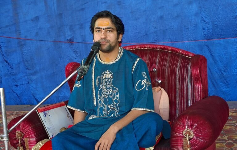 कुंभ पर रील बनाकर बायरल करने के खिलाफ बोले बाबा बागेश्वर