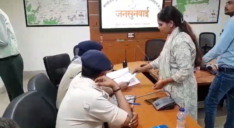 कांग्रेस नेत्री ने लगाए पीसीसी महासचिव सुनील शर्मा पर गंभीर आरोप