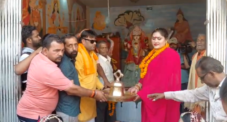 अखिल भारतीय किन्नर सम्मेलन में दिखा किन्नरों का जलवा,