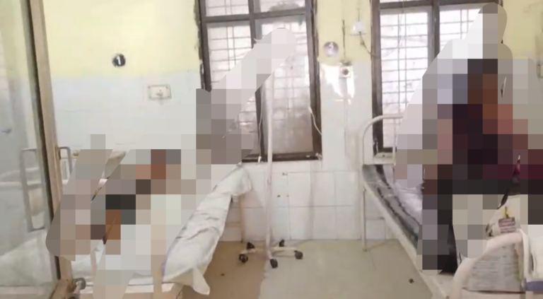 छेड़छाड़ का विरोध करने पर महिला को जिंदा जलाने का प्रयास