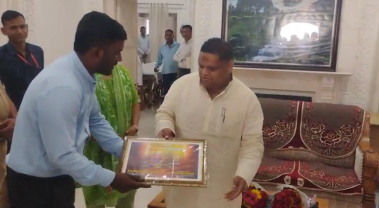 दमोह मिशन अस्प्ताल को लेकर राष्ट्रीय मानव अधिकार आयोग के सदस्य का बड़ा बयान, सीएमएचओ ने की नादिरशाही…