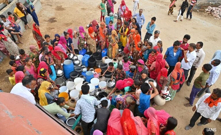 मुंबई वालों को बड़ी राहत, पानी टैंकर्स एसोसिएशन ने वापस ली हड़ताल