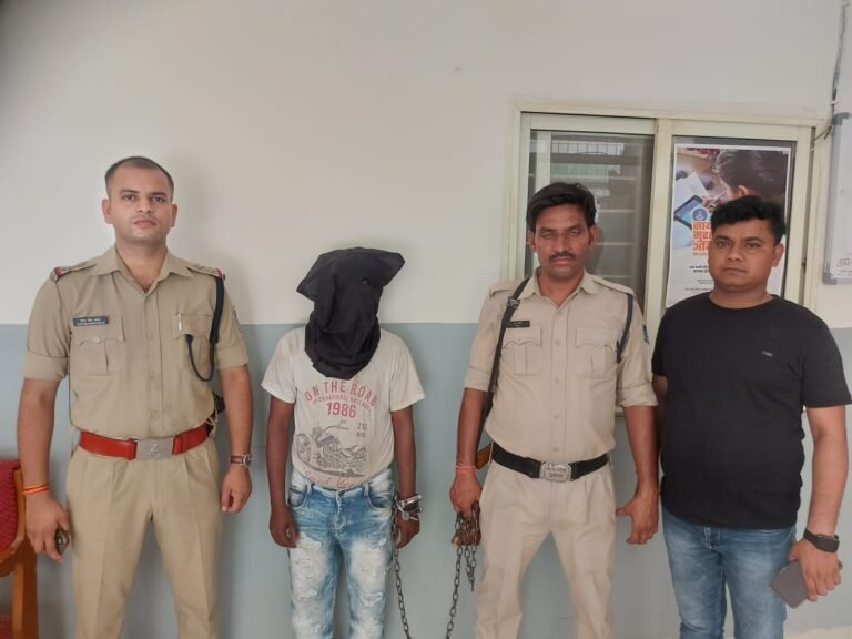 ग्वालियर: 5 साल की मासूम से पड़ोसी ने की हैवानियत, चॉकलेट का लालच देकर दुष्कर्म; आरोपी रिंकू गिरफ्तार
