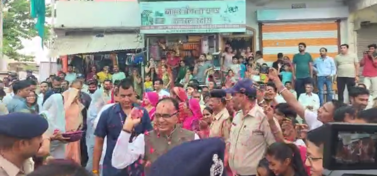 केंद्रीय कृषि मंत्री शिवराज सिंह चौहान ने की विकसित भारत संकल्प पदयात्रा की शुरुआत