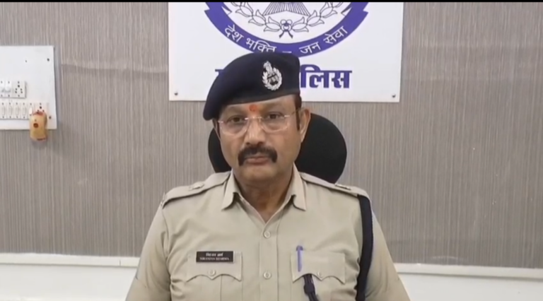 ग्वालियर में पूर्व IAS से 25 लाख की ठगी: प्लायवुड के धंधे में पार्टनरशिप का झांसा देकर दंपति फरार