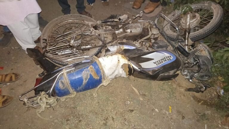 मैहर में शादी की खुशी मातम में बदली, सड़क हादसे में एक भाई की मौत, दूसरा घायल