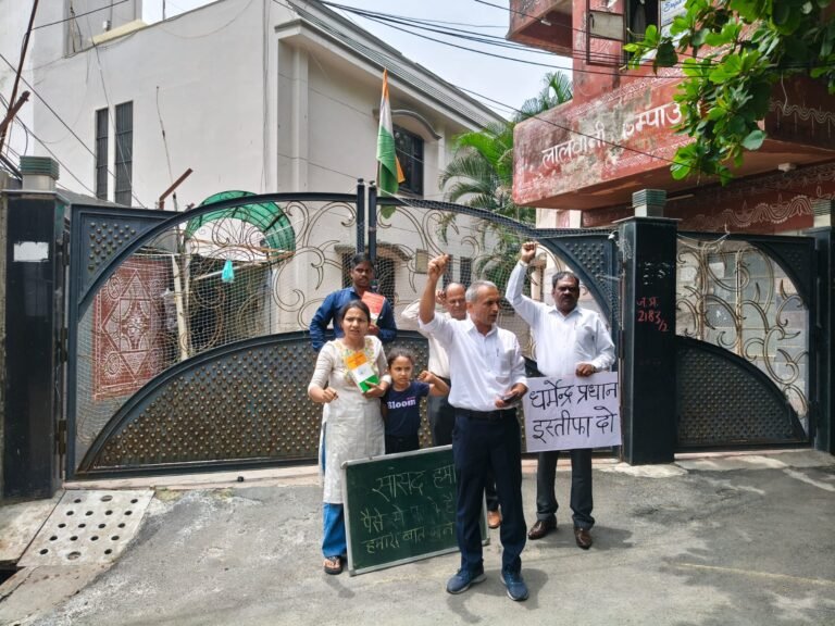 इंदौर STF की बड़ी कार्रवाई, चरस तस्करी के आरोप में दो गिरफ्तार; 5 लाख की चरस जब्त