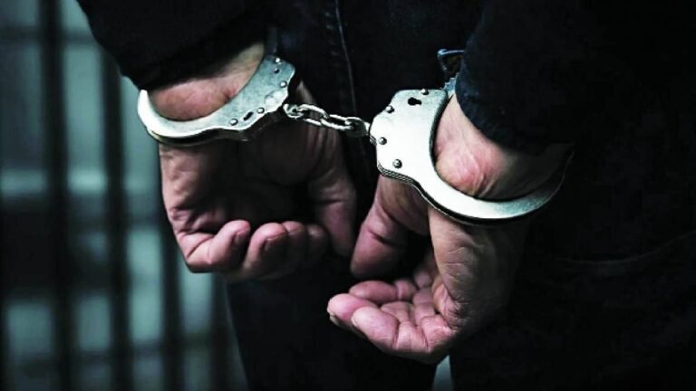 FD पर फर्जी लोन, फिर सरकारी रकम की हेराफेरी… ओडिशा में को-ऑपरेटिव बैंक के पूर्व मैनेजर समेत 2 गिरफ्तार – odisha cooperative bank fraud fake loans against fixed deposits lclcn
